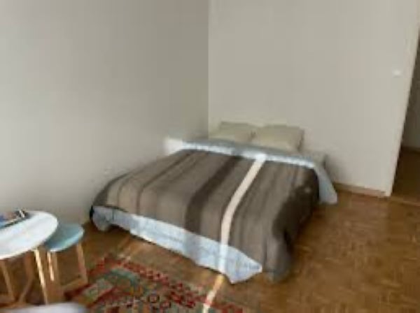 Petit studio loyer 9