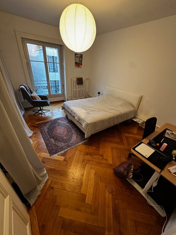 Sous-location meublée de 6 mois en plein centre de Lausanne 2