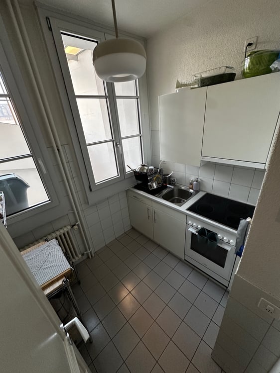 Sous-location meublée de 6 mois en plein centre de Lausanne 5