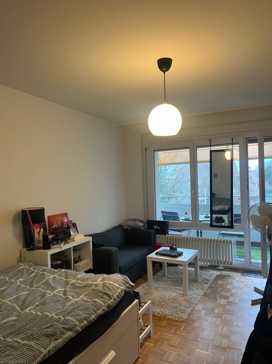 Studio Avenue Jurigoz à Lausanne 1