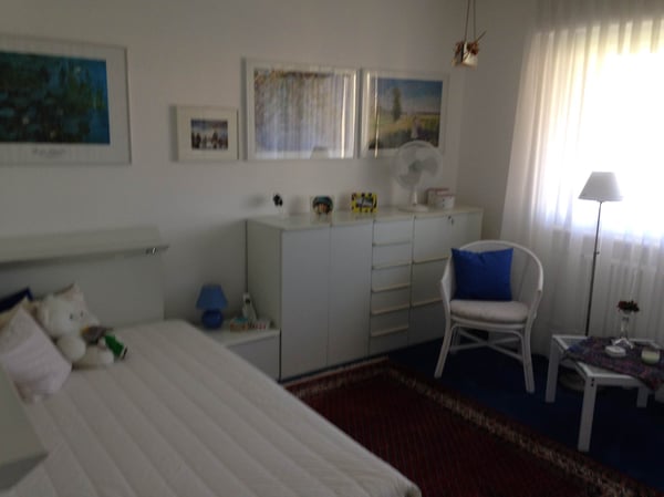 Chambre meublée à louer 1