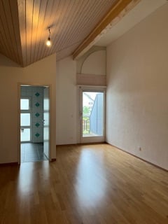 À LOUER - Grand appartement à Mannens 3