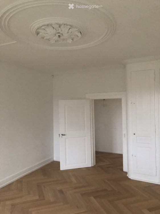 4.5-Zimmer Wohnung in historischem Gebäude 3