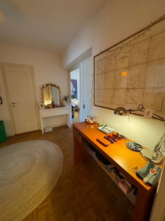 Sous-location meublée 3,5 pièces (69 m²) 4e avec balcon 2
