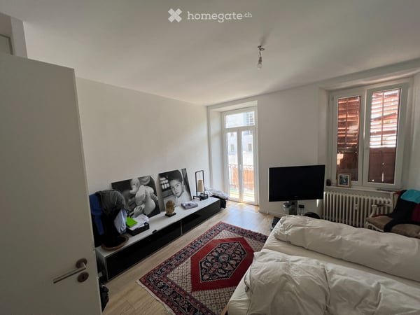 Charmant appartement de 4,5 pièces au centre de Sierre 3