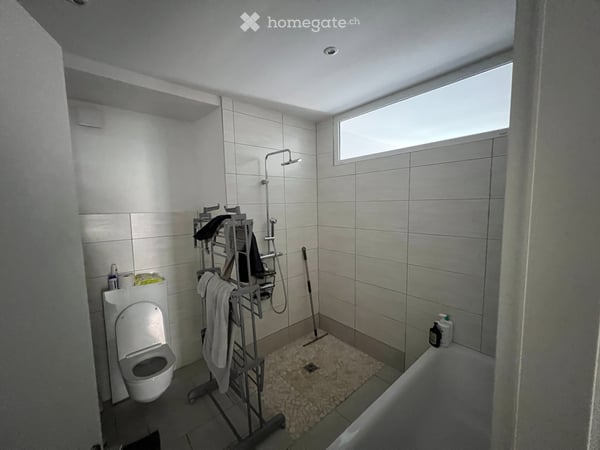 Charmant appartement de 4,5 pièces au centre de Sierre 5