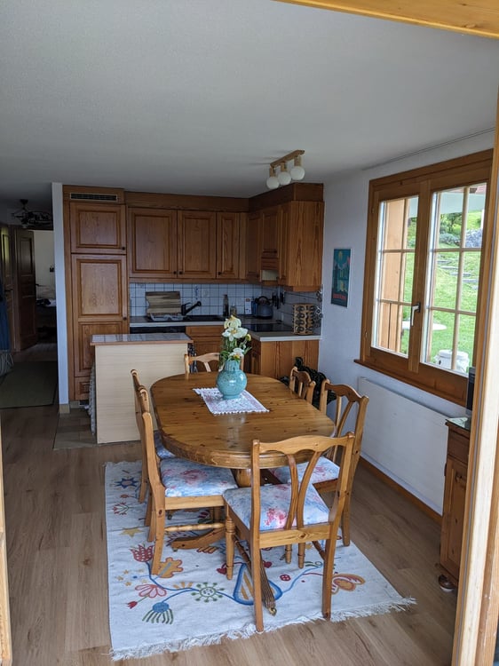 joli apartement avec jardin à CHESIERES 3
