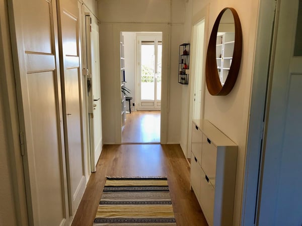 Lumineux appartement meublé de 2.5 pièces avec balcon 3