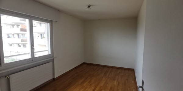 Remise de bail d'un appartement à Neuchâtel 4