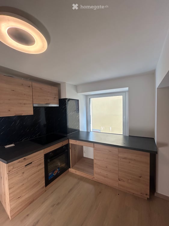 Spacieux appartement à louer  Calme - Liddes (VS) 3