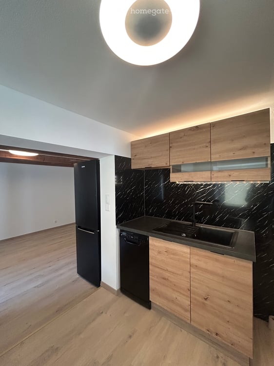 Spacieux appartement à louer  Calme - Liddes (VS) 2