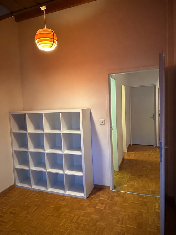 Chambre meublée vue lac dans grand appartement à Chexbres 2