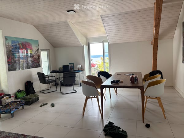 Super appartement - avec vue sur le lac - rue de la Côte. 2