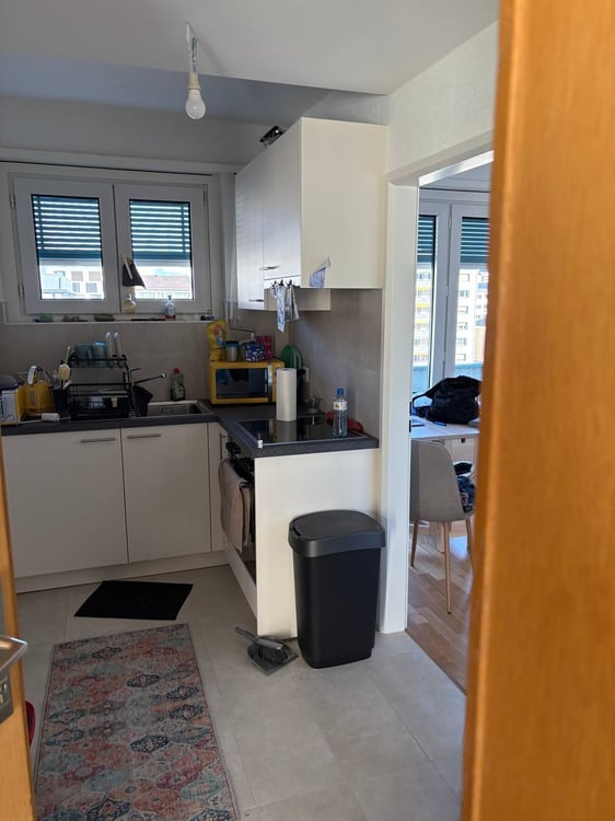 Studio tout neuf plein centre de Martigny 4