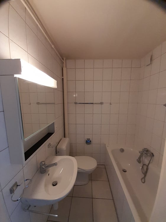 Bel appartement 1 pièce, Neuchâtel, Carrels 18 5
