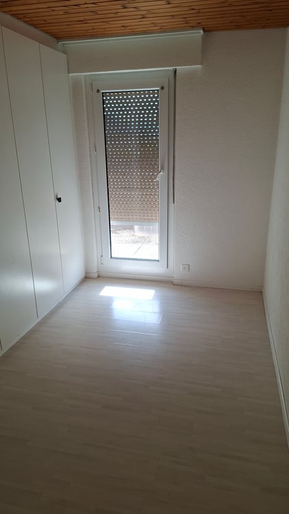 3.5 pcs en attique à Sierre avec place de parking intérieure 4