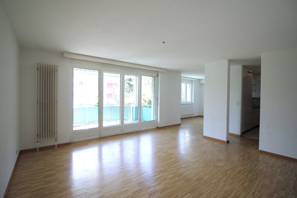 Moutier, Petit-Val 14 - Grand 4,5 pièces 6