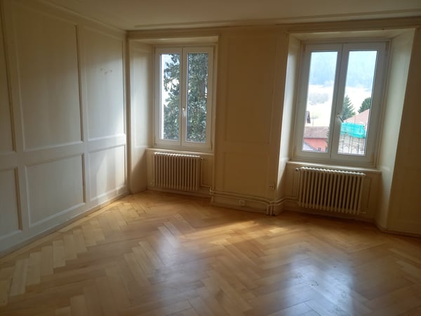 Appartement à louer à Travers 4