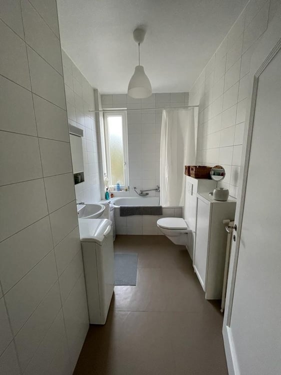 NYON 2 room apartment available as of 1st August - CHF 1796 4
