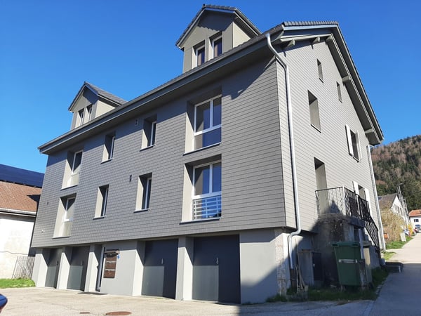 A Saules (NE), Doloires 21, appart. de 3.5 p. avec terrasse 5