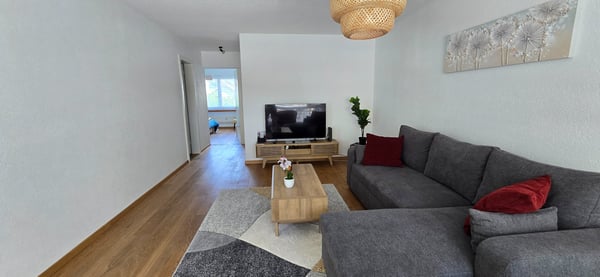 Renovierte 3.5-Zimmer-Wohnung im Hochparterre in Erlach 3