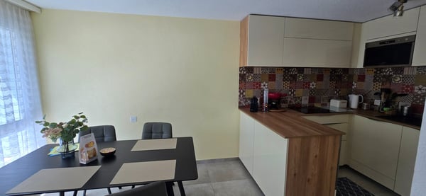 Renovierte 3.5-Zimmer-Wohnung im Hochparterre in Erlach 5