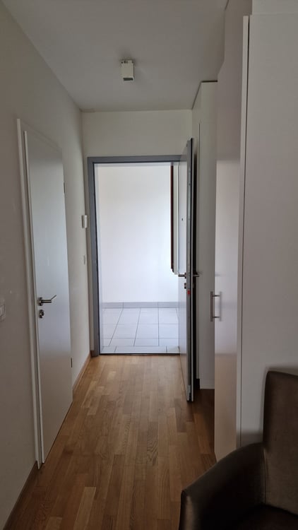 Superbe studio meublé tout équipé - Ménage et Wifi inclus! 4