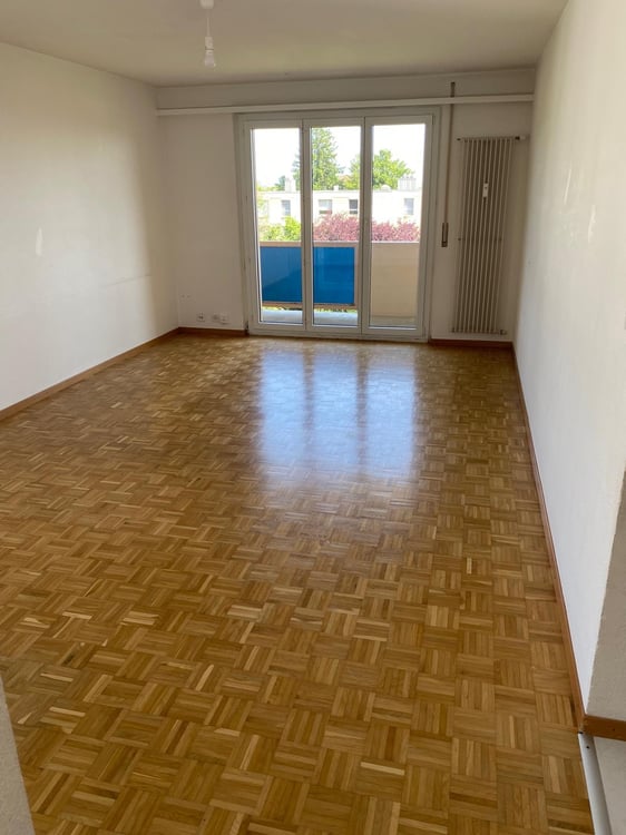 Appartement 3 pièces à Hauterive NE Libre de suite 2