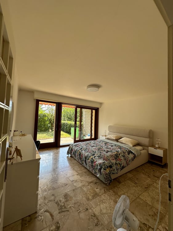 Appartement à Pully avec grande terrasse et jardin 4