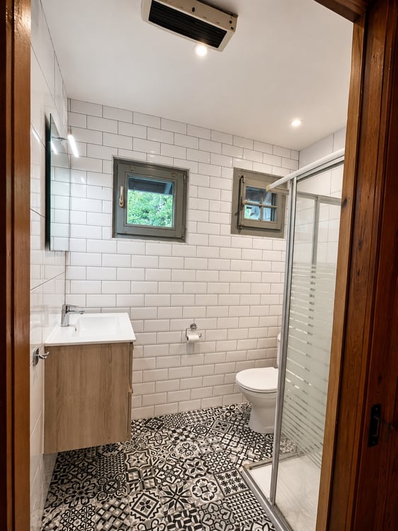 Chalet habitable rénové avec grand jardin à Lausanne 5