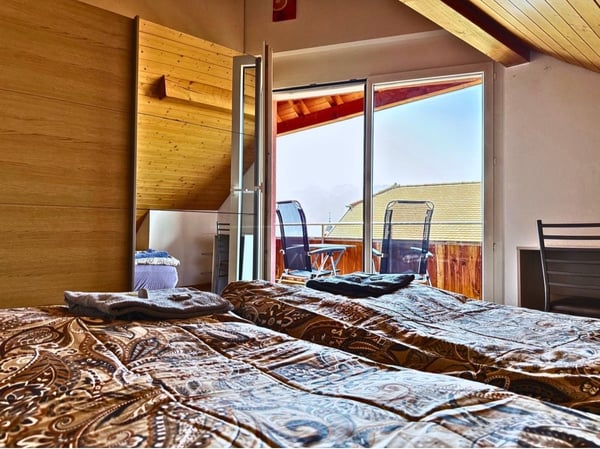 Colocation chambre duplex avec vue LAC, confort, RIVAZ, TOP 8