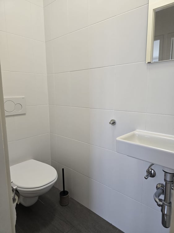 Appartement lumineux de 3,5 pièces à Châtelaine 87 (Genève) 4