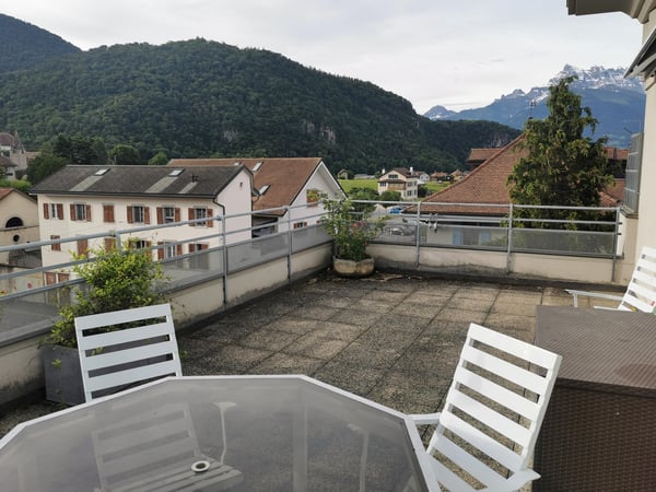 Appartement de 3,5 pièces à Aigle. Disponible:1er Juillet. 4