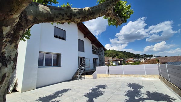 GRANOIS : Appartement spacieux 4.5p - terrasse sud privative 4