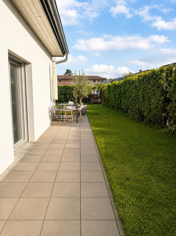 Magnifique 4.5 pièces de standing en rez-de-jardin à Sugiez 3