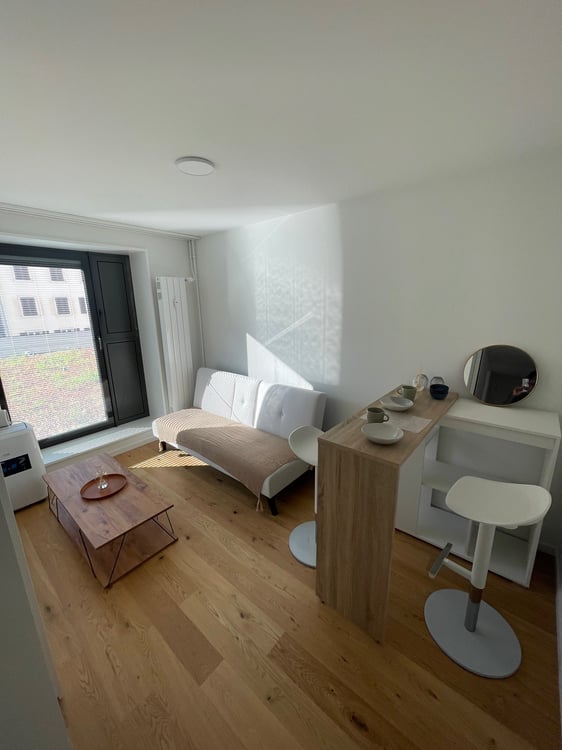 Location Chambre + espace privé à louer  La Chaux-de-Fonds 1