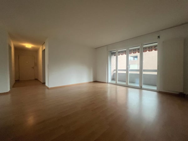 Charmante 3,5-Zimmer-Wohnung in Zumikon 2