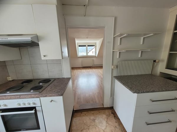 A louer Bel Appartement Mansardé 5,5 pièces. à St-Imier 2
