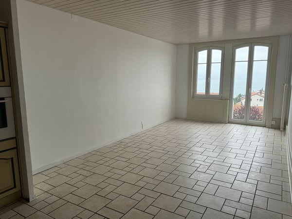 Corcelles petit immeuble calme appartement 3 pièces 80 m2 4
