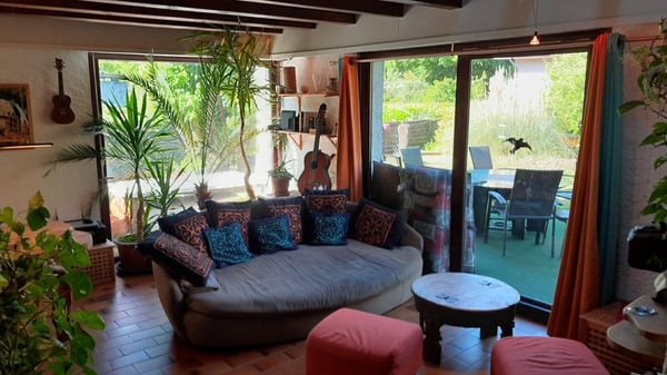 Jolie chambre à louer dans une villa. 5