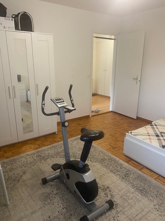 Chambre meublé à Vallorbe 2