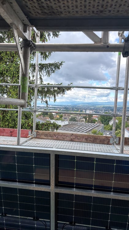 Appartement rénové avec vue partielle sur le lac 5
