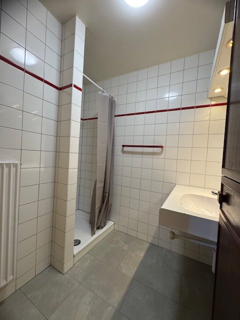 Chambre meublée à Auvernier 3