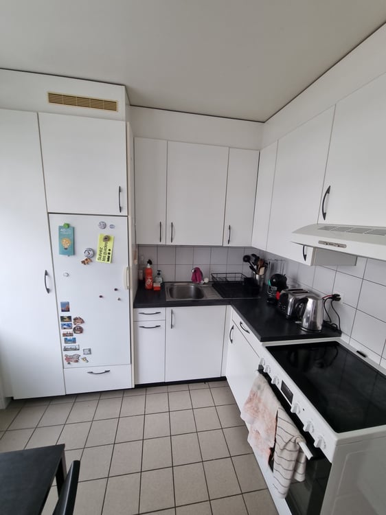 Sous-location chambre  Août  650 CHF  à Neuchâtel 3
