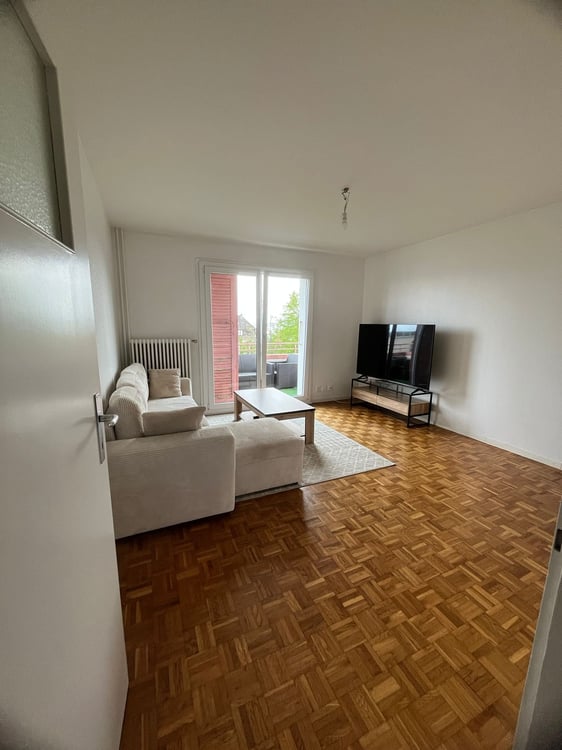 Peseux, Très beau 2 pièces avec balcon 2