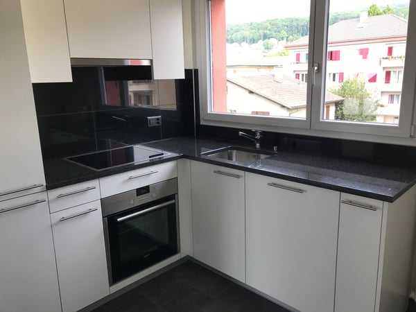 Peseux, Très beau 2 pièces avec balcon 4