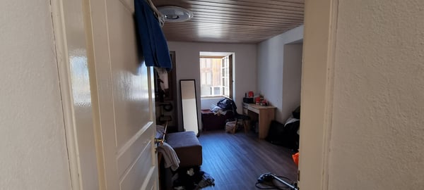 appartement 3.5 pcs rénové a 1893 Muraz 2