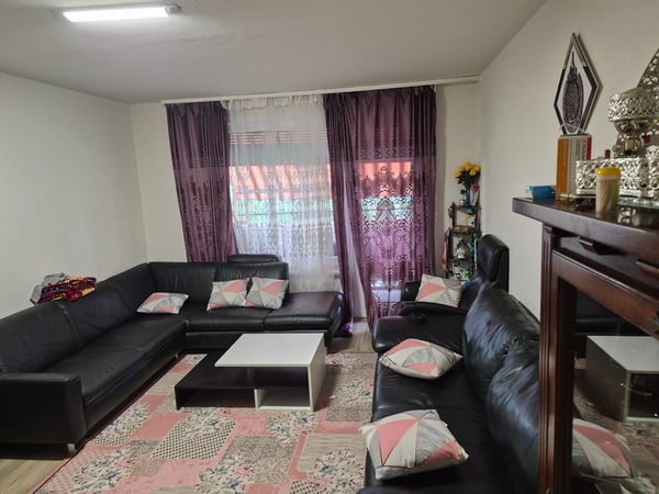 Appartement loyer/ Wohnung miete 5