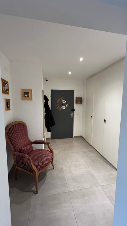 Magnifique 4,5 pcs avec balcon à Marin-Epagnier 4