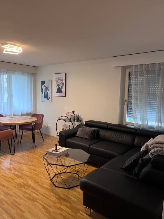 Moderne 2.5-Zimmer-Wohnung im beliebten Länggassquartier 4